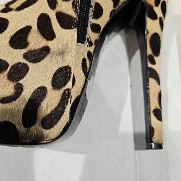 Steve Madden Leopard Print Stiletto Heels - Picture 10 of 10